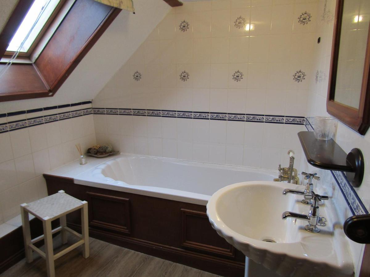 The Crown Hotel Inverbervie Bagian luar foto