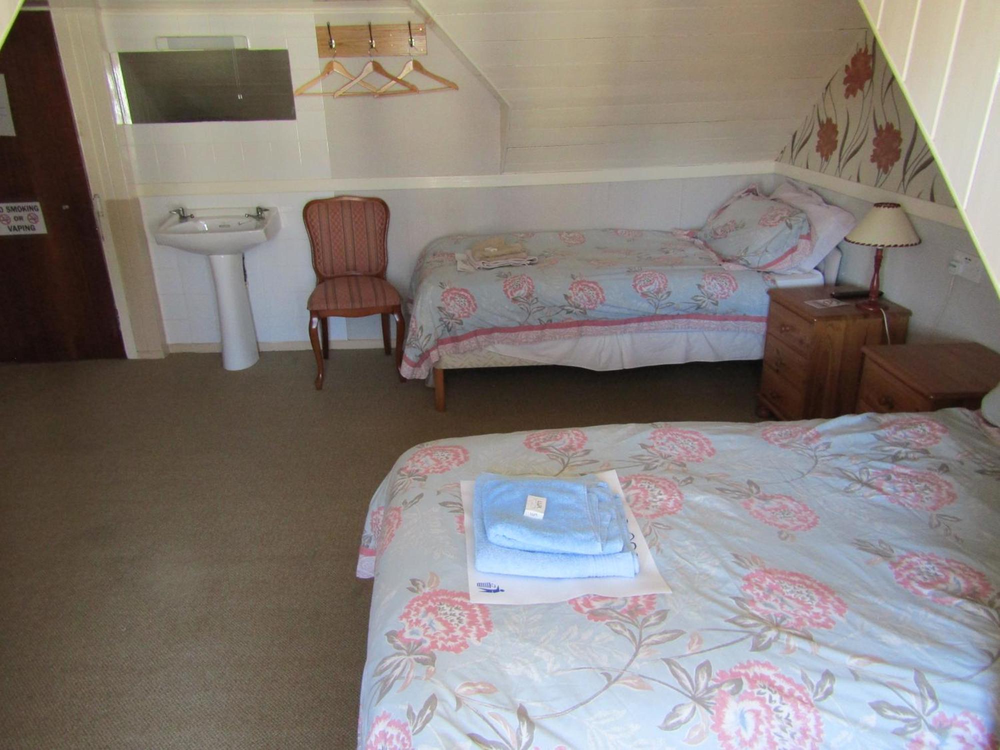 The Crown Hotel Inverbervie Ruang foto